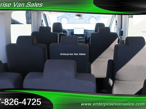 Used 2024 Ford Transit 350 XLT image 14
