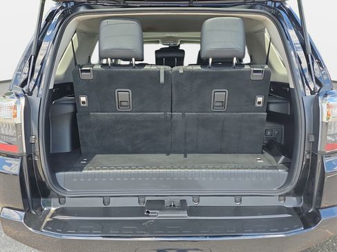Used 2024 Toyota 4Runner SR5 Premium w/ Moonroof Package RWD image 13