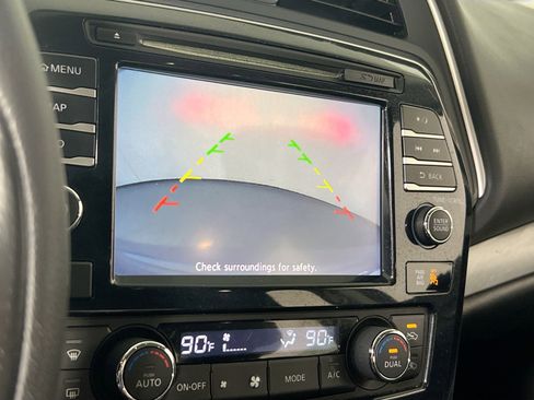 Used 2017 Nissan Maxima 3.5 SL image 14