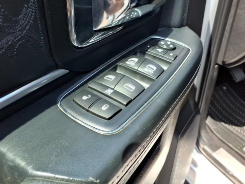 Used 2017 RAM 2500 Limited AWD/4WD image 15