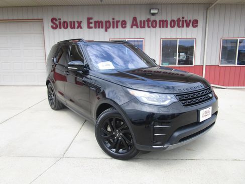 Used 2019 Land Rover Discovery HSE AWD/4WD image 1