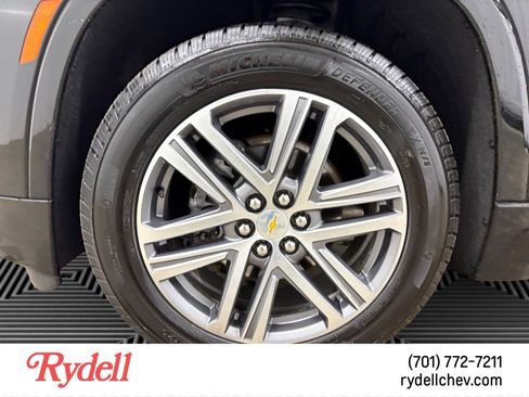 Used 2023 Chevrolet Traverse High Country w/ LPO, Floor Liner Package image 9