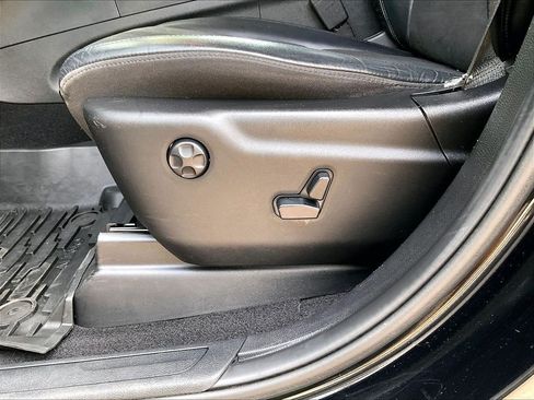 Used 2019 Jeep Grand Cherokee Altitude AWD/4WD image 27