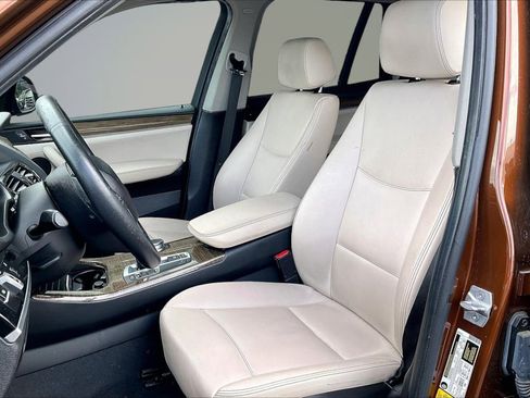 Used 2017 BMW X3 sDrive28i image 25