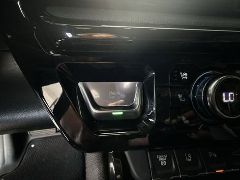 Certified 2024 GMC Sierra 2500 AT4 image 23