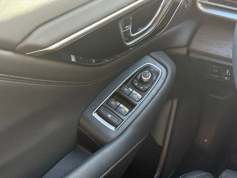 New 2025 Subaru Outback Touring XT image 8
