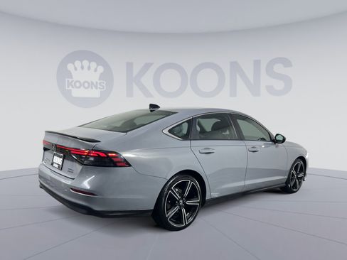 Used 2023 Honda Accord Sport image 7