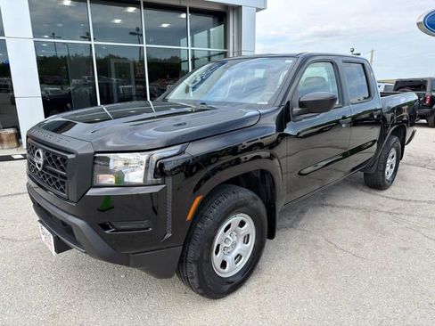 Used 2022 Nissan Frontier S w/ Technology Package AWD/4WD image 3