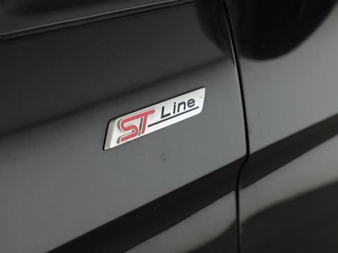 Used 2024 Ford Edge ST-Line image 8