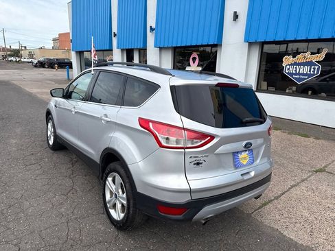 Used 2015 Ford Escape SE w/ Equipment Group 201A AWD/4WD image 16
