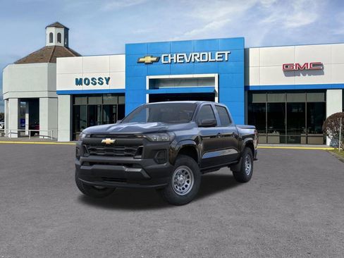 New 2026 Chevrolet Colorado W/T image 8