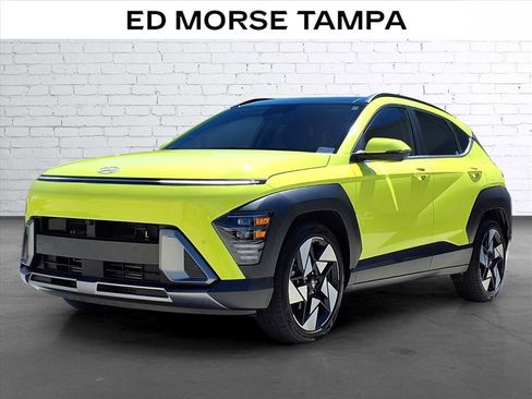 Used 2024 Hyundai Kona Limited FWD image 1