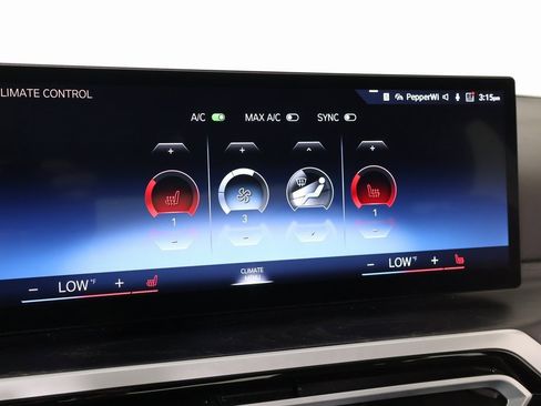 Used 2023 BMW 330i xDrive Sedan w/ Premium Package image 9