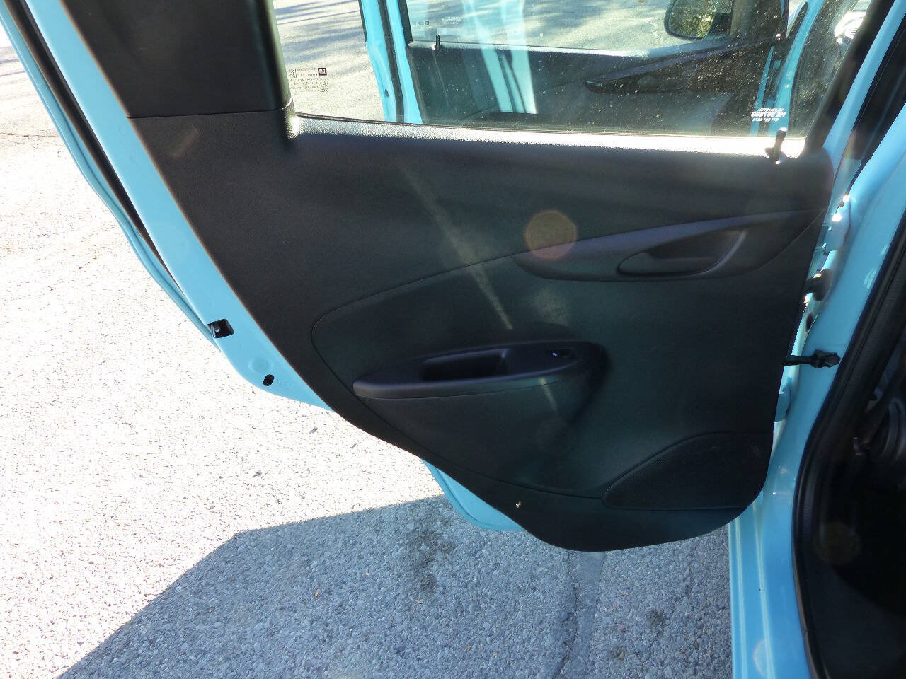 Used 2022 Chevrolet Spark LT w/ Spark Special Edition FWD image 32