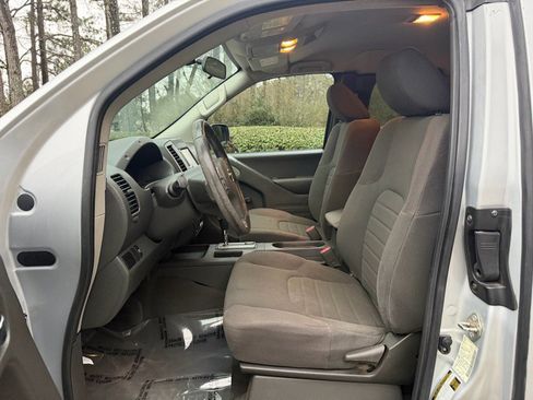 Used 2019 Nissan Frontier S image 17