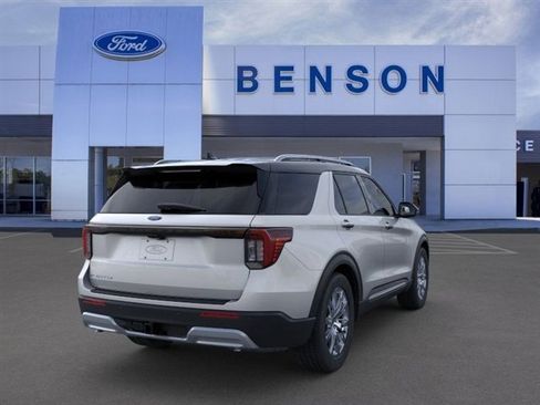 New 2025 Ford Explorer Platinum image 8