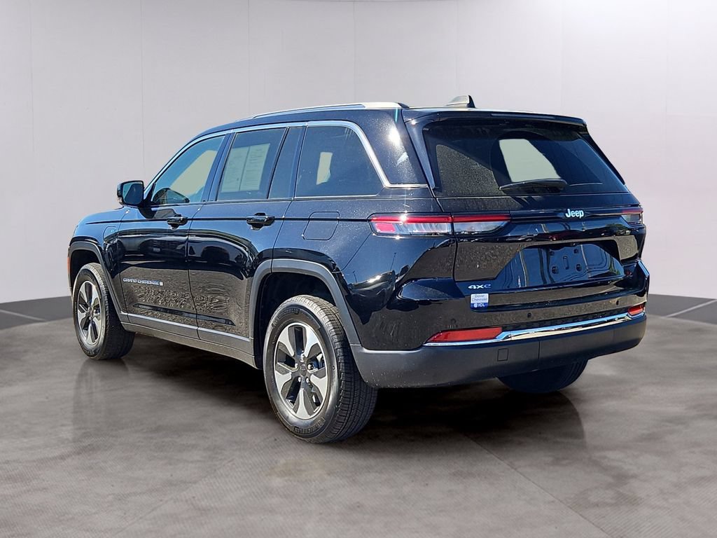 Used 2023 Jeep Grand Cherokee 4WD 4xe image 6