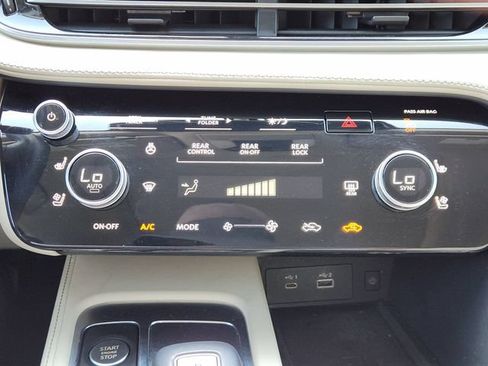 Used 2023 INFINITI QX60 Luxe w/ Cargo Package FWD image 18