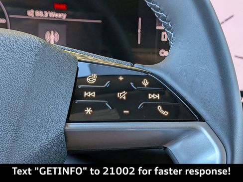 New 2025 Audi Q5 Prestige image 32