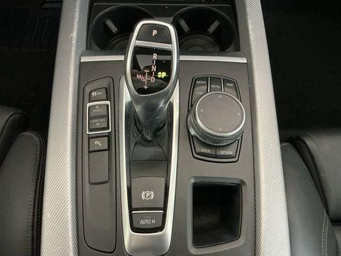 Used 2018 BMW X5 sDrive35i w/ M Sport Package image 16