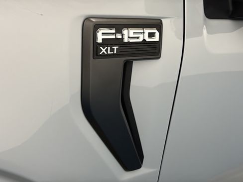 Used 2022 Ford F150 XLT w/ Equipment Group 302A High AWD/4WD image 44