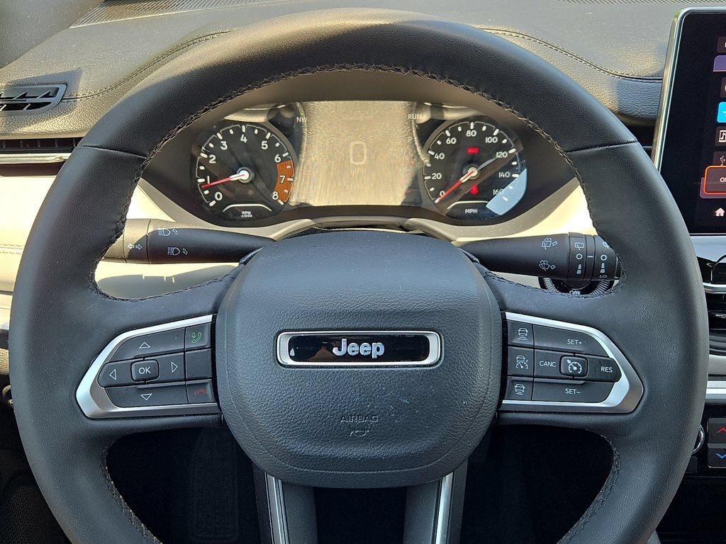 Certified 2024 Jeep Compass Limited AWD/4WD image 18