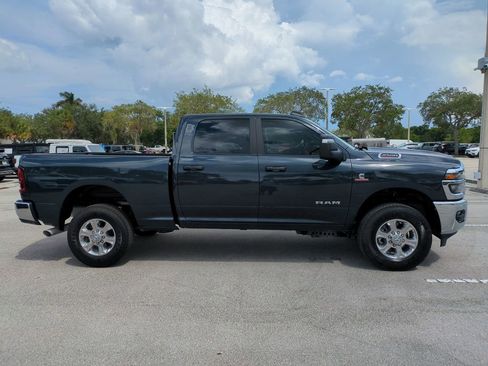 New 2026 RAM 2500 Big Horn AWD/4WD image 4