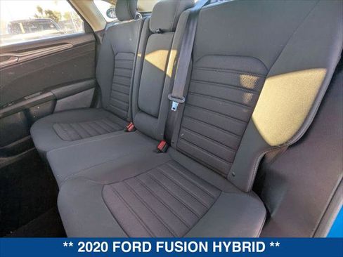 Certified 2020 Ford Fusion SE image 20