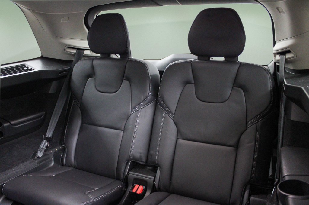 Used 2023 Volvo XC90 T8 Ultimate w/ Protection Package Premier AWD/4WD image 30