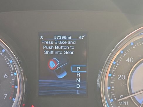 Used 2012 Chrysler 300 Limited image 23