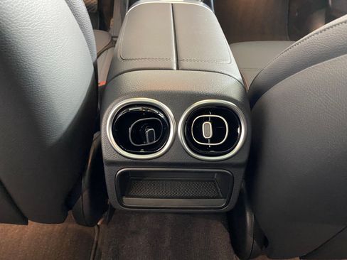 New 2026 Mercedes-Benz C 300 4MATIC Sedan image 28