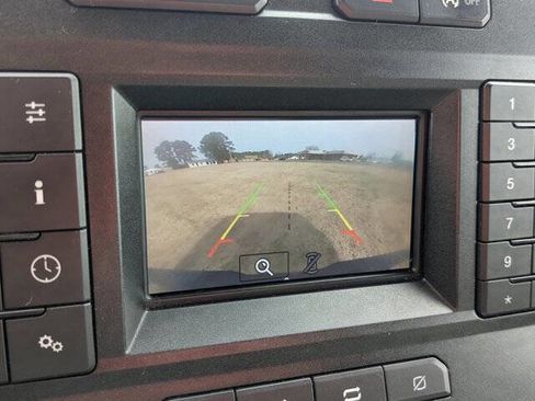 Used 2018 Ford F150 XLT image 22