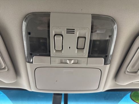 Used 2014 Subaru Outback 2.5i Limited w/ Moonroof Package image 18