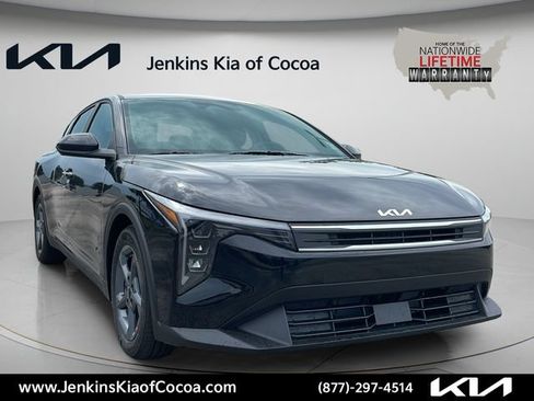 New 2026 Kia K4 FWD image 2