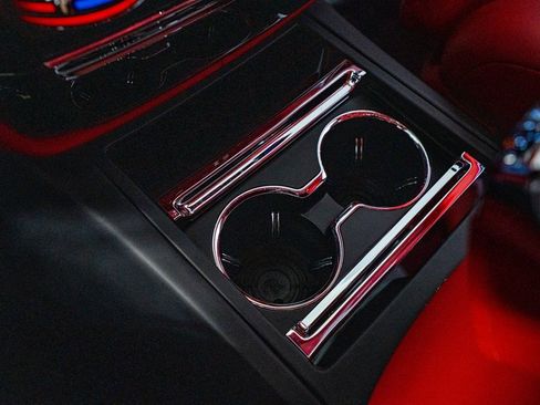 Used 2022 Rolls-Royce Phantom Sedan image 55