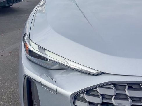 New 2025 Audi Q5 Premium image 5