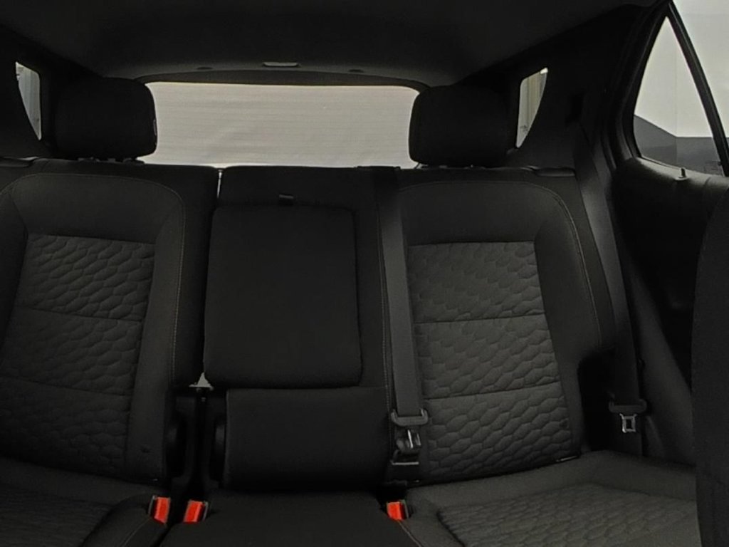 Used 2019 Chevrolet Equinox LT FWD image 10