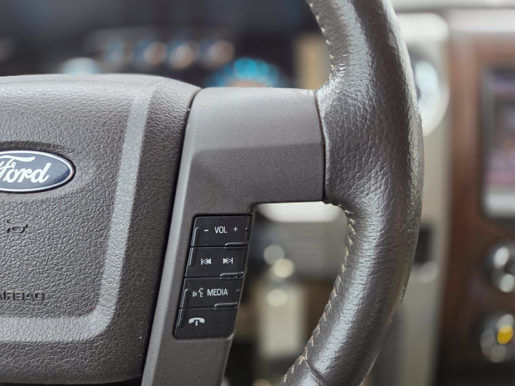 Used 2013 Ford F150 Lariat w/ Luxury Equipment Group RWD image 17