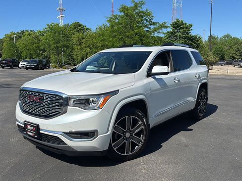 Used 2017 GMC Acadia Denali AWD/4WD image 1