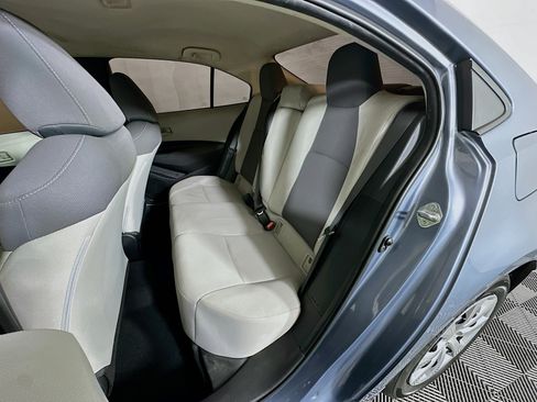 Used 2022 Toyota Corolla LE image 25