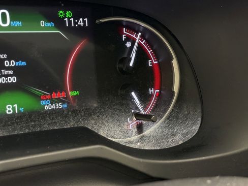 Used 2023 Toyota RAV4 XLE Premium FWD image 20