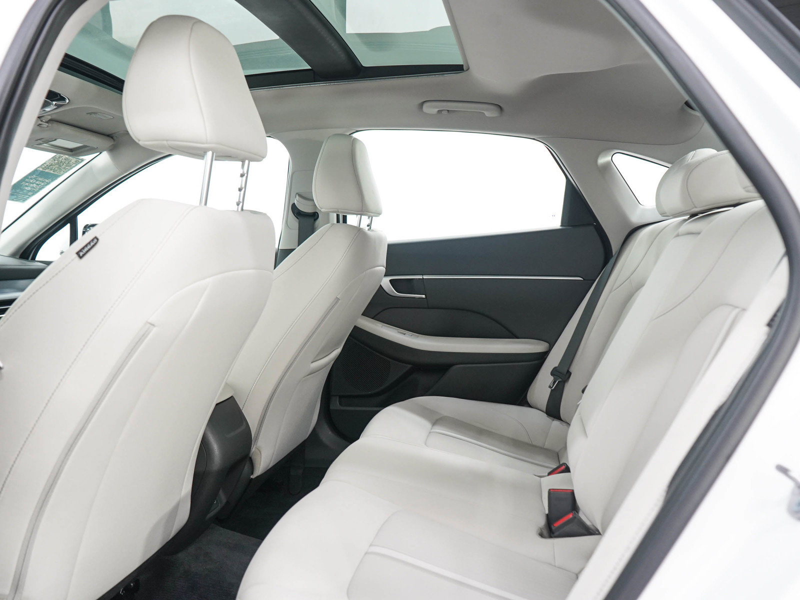 Used 2024 Hyundai Sonata SEL w/ Convenience Package FWD image 13