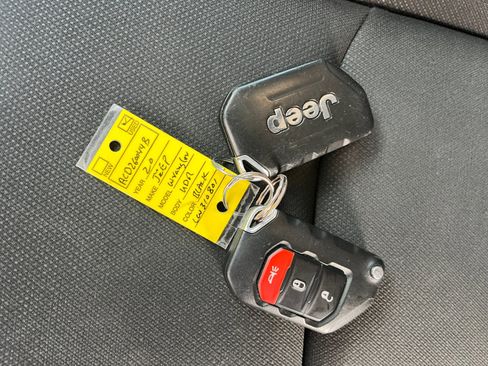 Used 2020 Jeep Wrangler Unlimited Sport S image 30