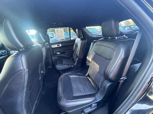 Certified 2023 Ford Explorer ST-Line w/ Class IV Trailer Tow Package AWD/4WD image 16