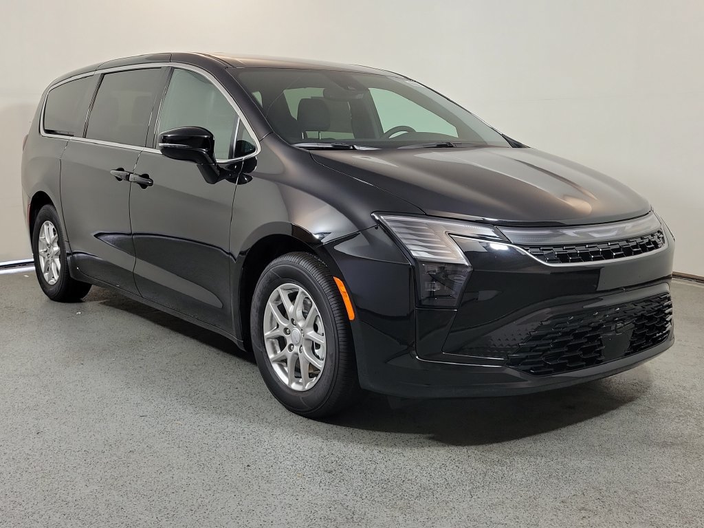 New 2027 Chrysler Pacifica Select FWD image 1