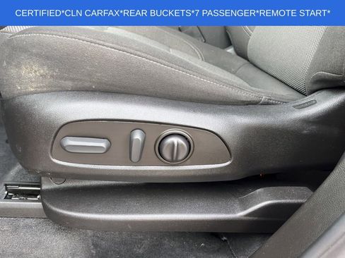 Used 2023 Chevrolet Traverse LT image 17