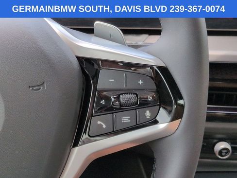 Used 2025 BMW 230i Coupe w/ Convenience Package RWD image 27