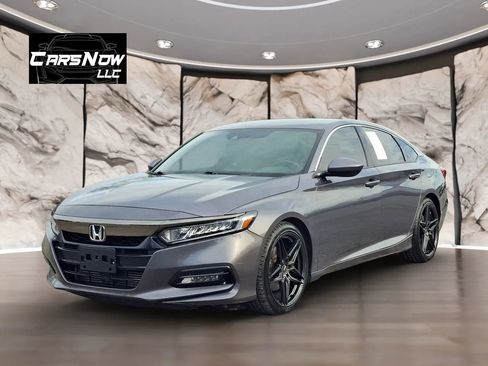 Used 2019 Honda Accord Sport image 3