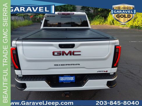 Used 2024 GMC Sierra 3500 AT4 w/ AT4 Preferred Package AWD/4WD image 38