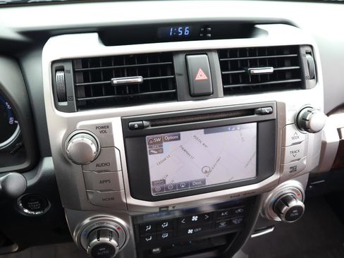 Used 2016 Toyota 4Runner Limited AWD/4WD image 47
